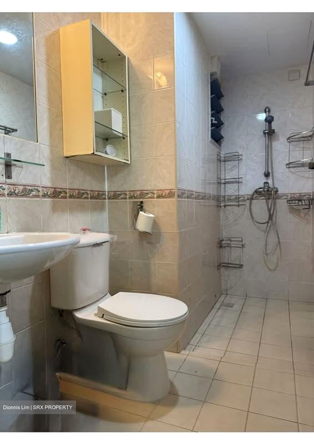 Blk 48 Forfar Heights (Queenstown), HDB 5 Rooms #578507181